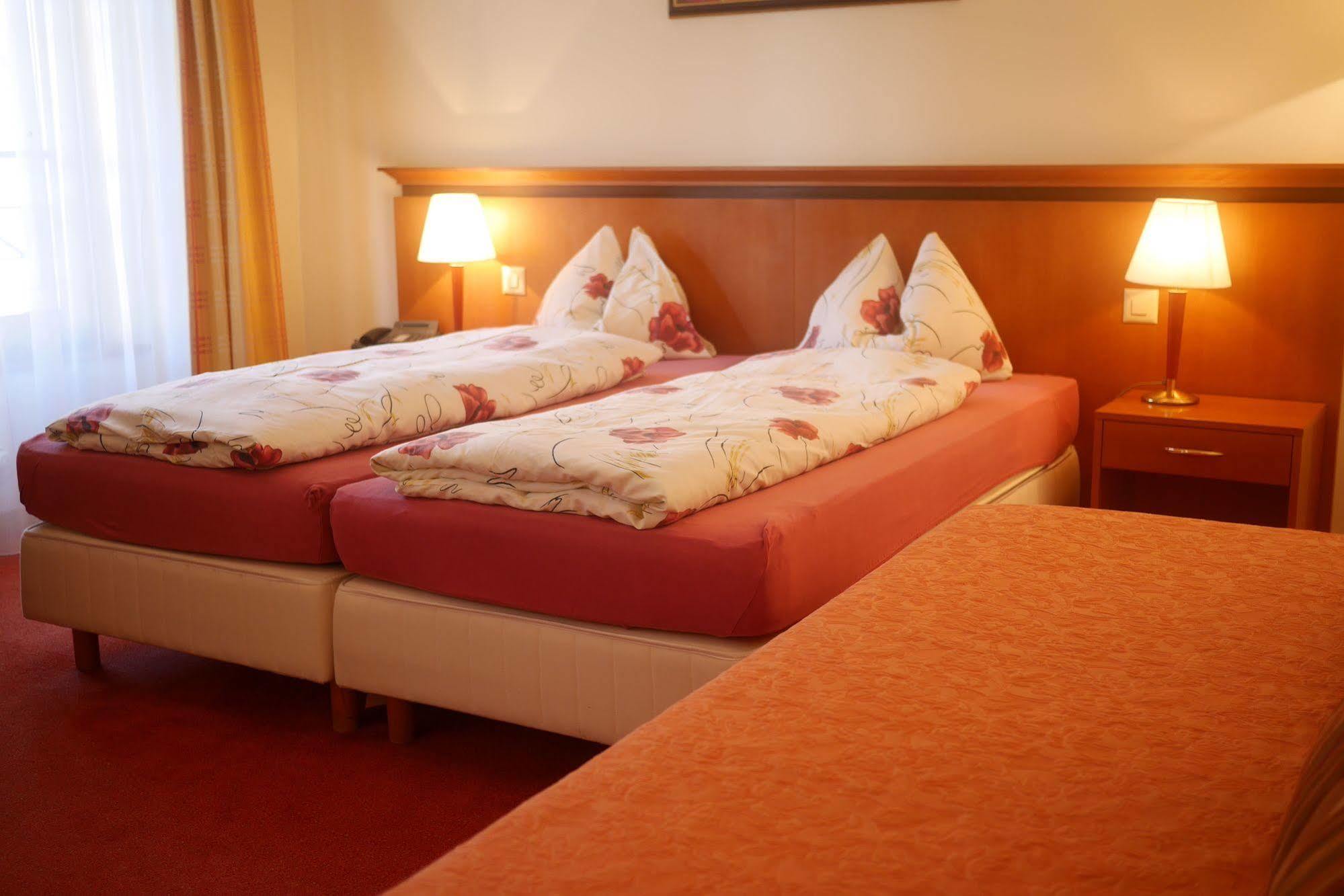 Auberge Communale A L'Union Gilly エクステリア 写真